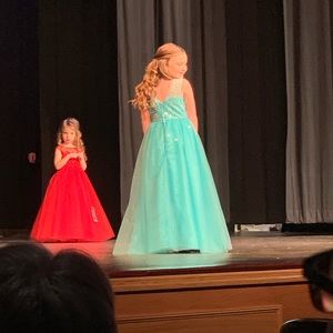 Pageant dress